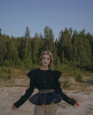其他.哈苏大师获奖作品集.2018.Kamilla Hanapova.个人项目.Kamilla_Hanapova_-_THE_FLOW_社论的摄影作品-06e002ec-e8b7-4c49-9228-d9827fcee9f4_rw_1920