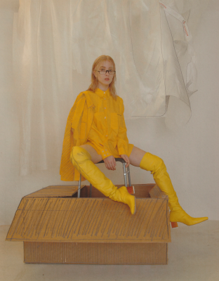 其他.哈苏大师获奖作品集.2018.Kamilla Hanapova.个人项目.Kamilla_Hanapova_-_病态杂志的_DADA_社论的摄影作品-f99e0d76-ce7b-4a85-a90d-b39ed67dfaf7