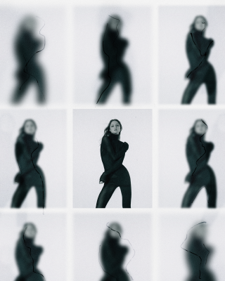 其他.哈苏大师获奖作品集.2018.Kamilla Hanapova.个人项目.Kamilla_Hanapova_-_艺术时尚项目的摄影作品-dae22bf4-7580-42b9-8bc0-c372a1cf6ef4