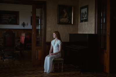 其他.哈苏大师获奖作品集.2021.专家评审团.Tina Signesdottir Hult.丽娜。_Hemmingstad_Gaard,_2017的摄影作品-Hemmingstad_03