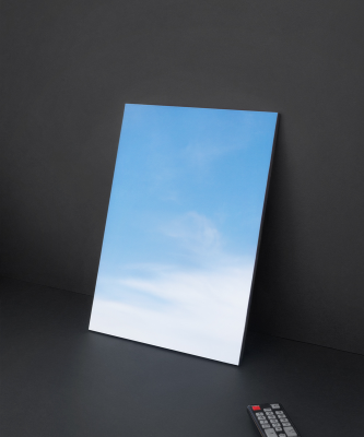其他.哈苏大师获奖作品集.2021.历史传承.Marcus Møller Bitsch.个人项目.30_天未经整理的想法的摄影作品-30-window--_1