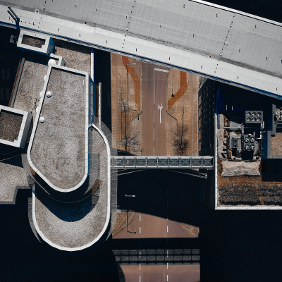其他.哈苏大师获奖作品集.2021.建筑.Albrecht Voss.个人项目.BELLEVUE - DRESDEN FROM ABOVE的摄影作品-BBH_B_C3_BCrogeb_C3_A4ude_in_Mickten_3257