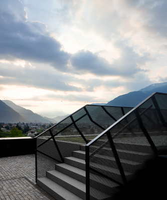 其他.哈苏大师获奖作品集.2021.建筑.Albrecht Voss.个人项目.Winery_Bozen_-_Albrecht_Voss_广告摄影的摄影作品-200828_AVL_Kellerei_Bozen_Architekturfotograf_Alpen_2206