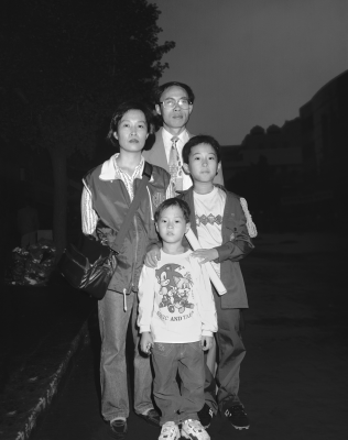 其他.韩国摄影师作品合集.Hein-Kuhn Oh.作品.광주_이야기_Gwangju_story_–_HEINKUHN_OH的摄影作品-10003