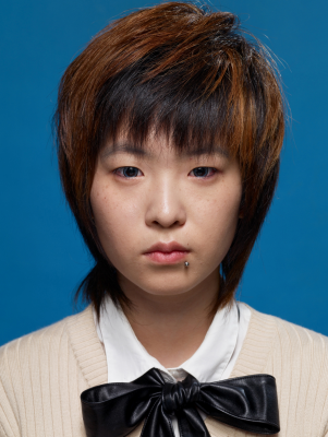 其他.韩国摄影师作品合集.Hein-Kuhn Oh.作品.소녀들의_화장법_Cosmetic_Girls_–_HEINKUHN_OH的摄影作品-10005