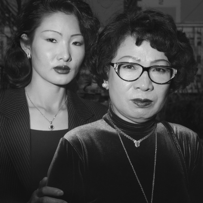 其他.韩国摄影师作品合集.Hein-Kuhn Oh.作品.아줌마_Ajumma_–_HEINKUHN_OH的摄影作品-10006