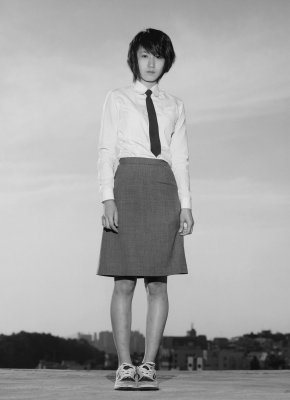 其他.韩国摄影师作品合集.Hein-Kuhn Oh.作品.여고생,_Highschool_girls_–_HEINKUHN_OH的摄影作品-10009
