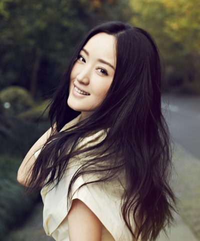 杨钰莹的写真-杨钰莹《遇江南》清新唯美写真展女神文艺范
