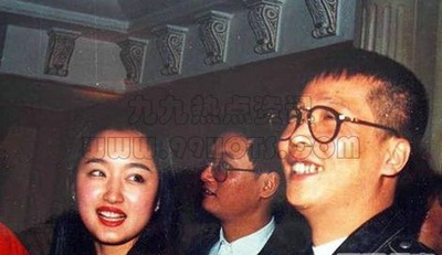 杨钰莹的写真-在杨钰莹去厦门商演时
