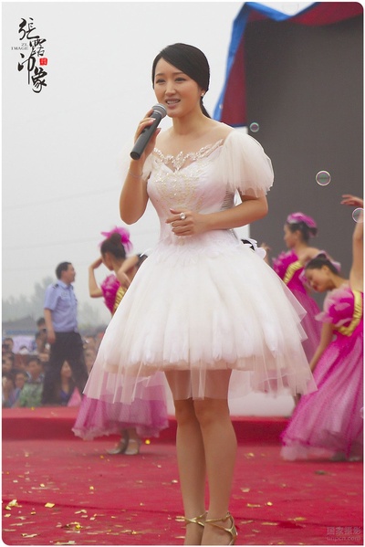 杨钰莹的写真-杨钰莹 - 商丘 - 影像论坛