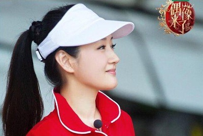 杨钰莹的写真-揭杨钰莹与恩师吴颂今交恶16年狗血内幕(1)-文娱播报