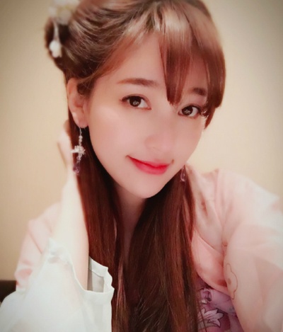 金莎的写真-金莎晒古装照秒变大美人