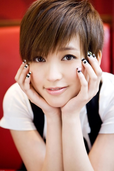金莎的写真-甜歌玉女小天后——金莎