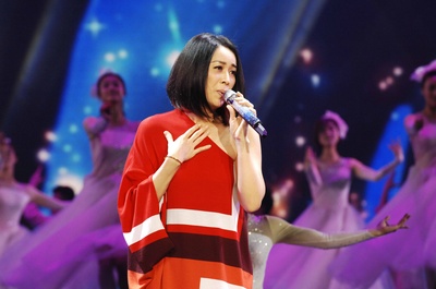 那英的写真-表演:那英