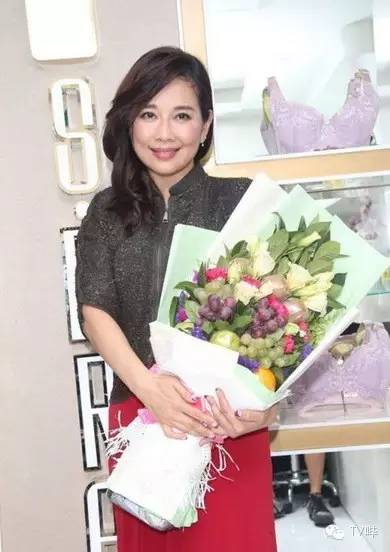 陈松伶的写真-女星陈松伶录节目 陈松 伶 隐退多年传投资房产身家
