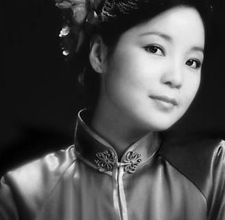 邓丽君的写真-邓丽君,1953年1月29日出生于中国台湾省云林县