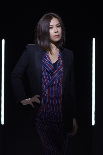 蔡健雅的写真-蔡健雅拍新歌mv展百变魅力