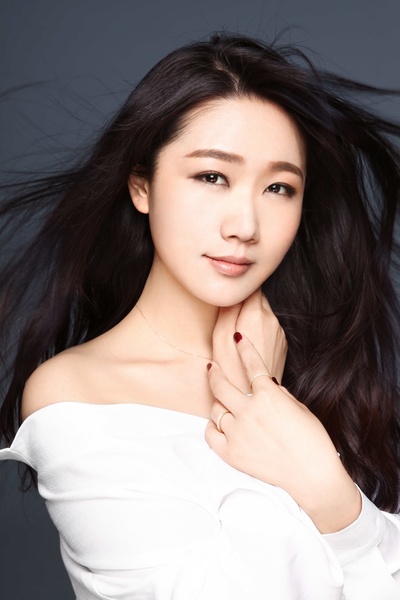 杨钰莹的写真-辛晓琪  杨钰莹