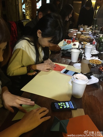 马樱侨的写真-青年演员马樱侨和陈奕迅的学生
