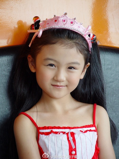 陆子艺的写真-蒋依依vs陆子艺:# 陆子艺 #