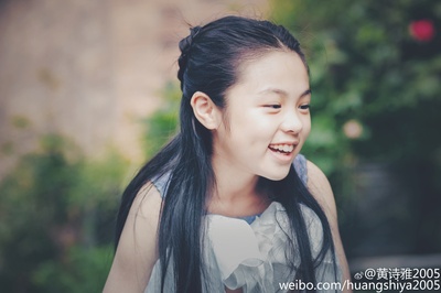 黄诗雅的写真-黄诗雅2005:就喜欢你安静的样子…[许愿]