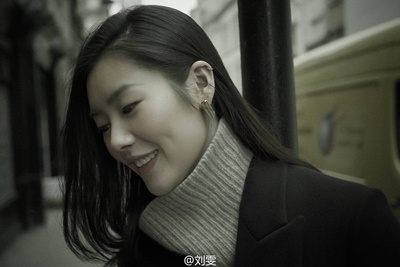 刘雯的写真-刘雯…_来自本命郑俊英的图片分享-堆糖