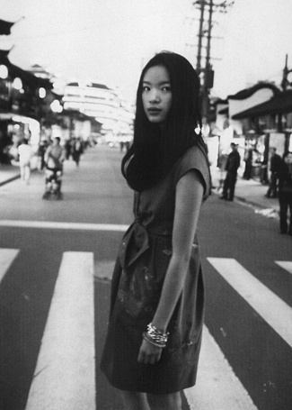 康倩雯的写真