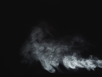 烟雾的图片-烟粉扑