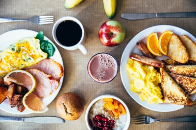 苹果的图片-餐厅早餐