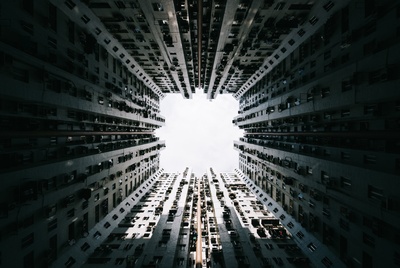 公寓的图片-城市建筑伸向天空
