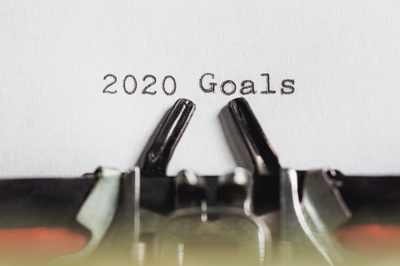 新的一年的图片-打字机上的2020目标