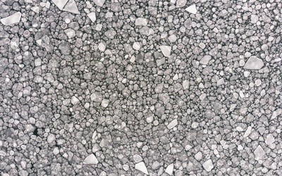 冰的图片-一看冰霜覆盖的岩石