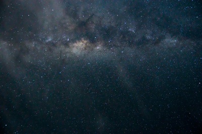 空间：最后的边疆的图片-星夜