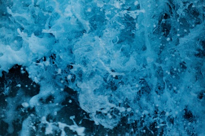 水的图片-溅水
