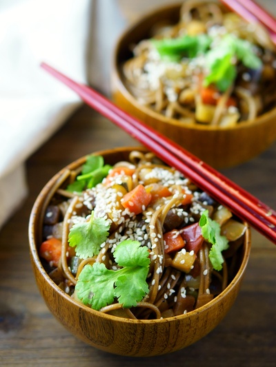 素食生活的图片-碗菜面
