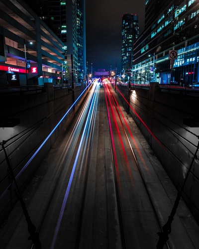 实验性摄影的图片-城市道路延时摄影]