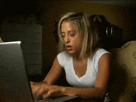 每日GIF(2020-04-08)的gif-Confused Work From Home GIF