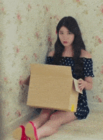 悲伤GIF的gif-embarrassed shame GIF