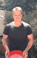 马特·达蒙GIF的gif-matt damon ice GIF