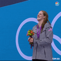 每日GIF(2020-04-10)的gif-Gold Medal Swimming GIF by Team USA