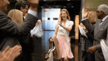 拜拜的gif-comedy central goodbye GIF by Corporate