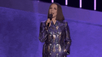 每日GIF(2020-04-22)的gif-Maya Rudolph Prince GIF by Recording Academy / GRAMMYs