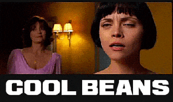 激动的gif-excited christina ricci GIF