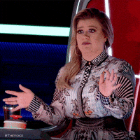 每日GIF(2020-04-25)的gif-speechless kelly clarkson GIF by The Voice