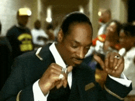 爱跳舞的gif-snoop dogg dancing GIF by Romy