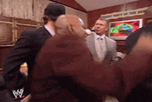 爱跳舞的gif-william regal dancing GIF
