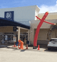 爱跳舞的gif-inflatable arm flailing wacky tube man dancing GIF