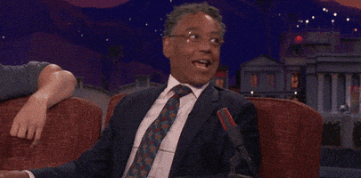 每日GIF(2020-04-27)的gif-Giancarlo Esposito Lol GIF by Team Coco