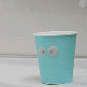 yaoyoro's的gif的gif-うがいする紙コップくん