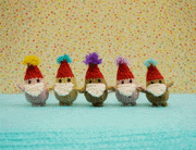 Mochimochi Land的gif的gif-Gnome Kickline
